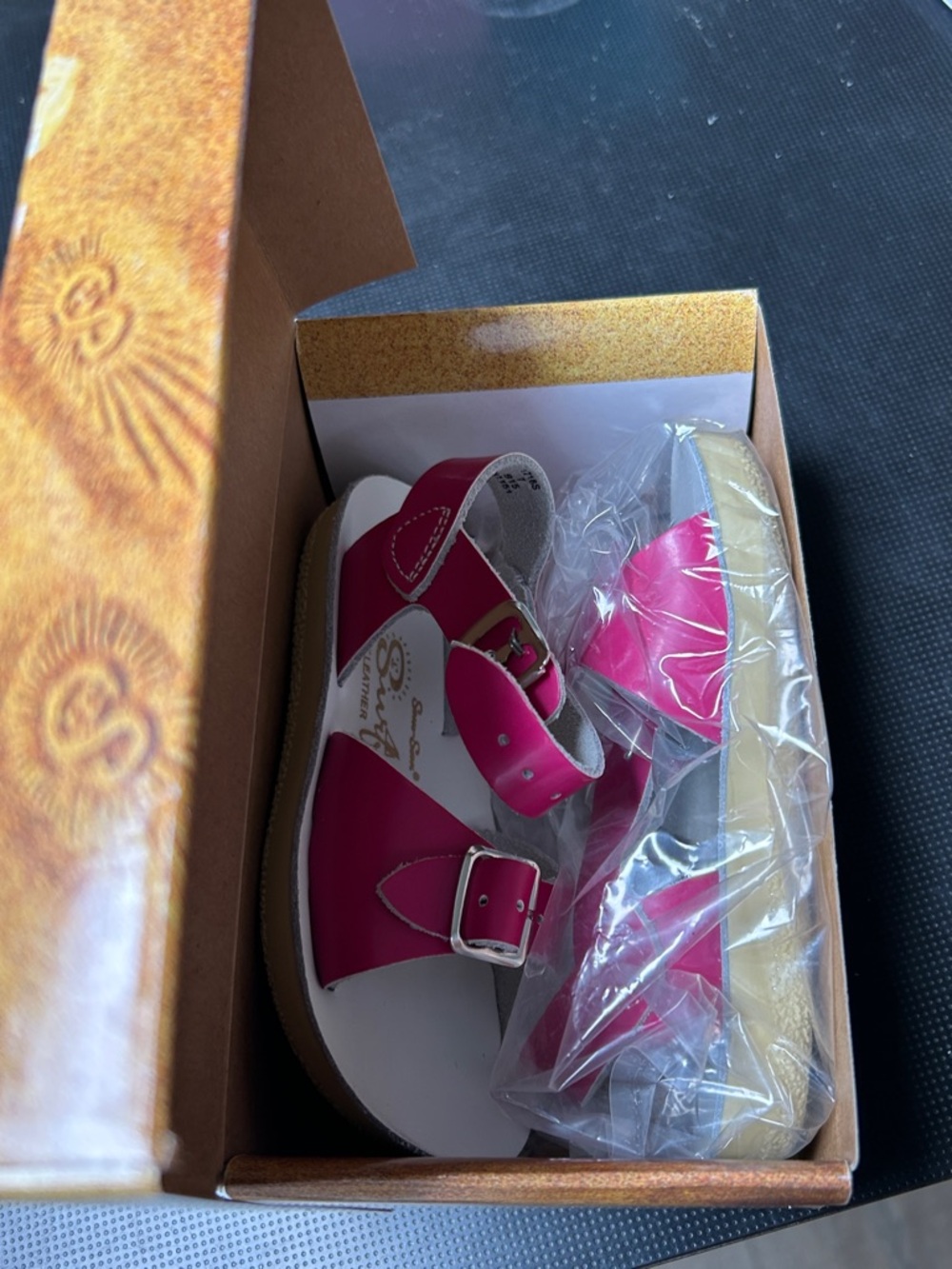 Salt Water Sandals by Hoy Hot Pink Buckle Girls Sandal. NWT. - Picture 4 of 6